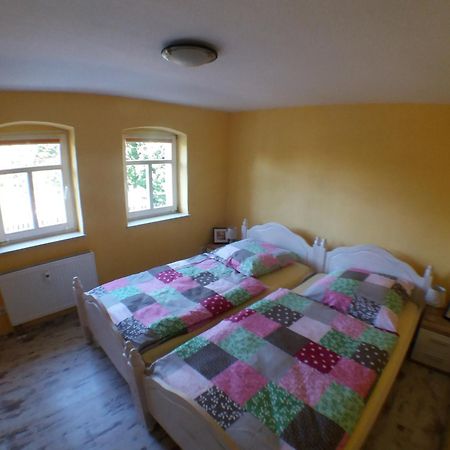 Fewo Dorn Eg Haus Sandsteinliebe ゼーブニッツ エクステリア 写真